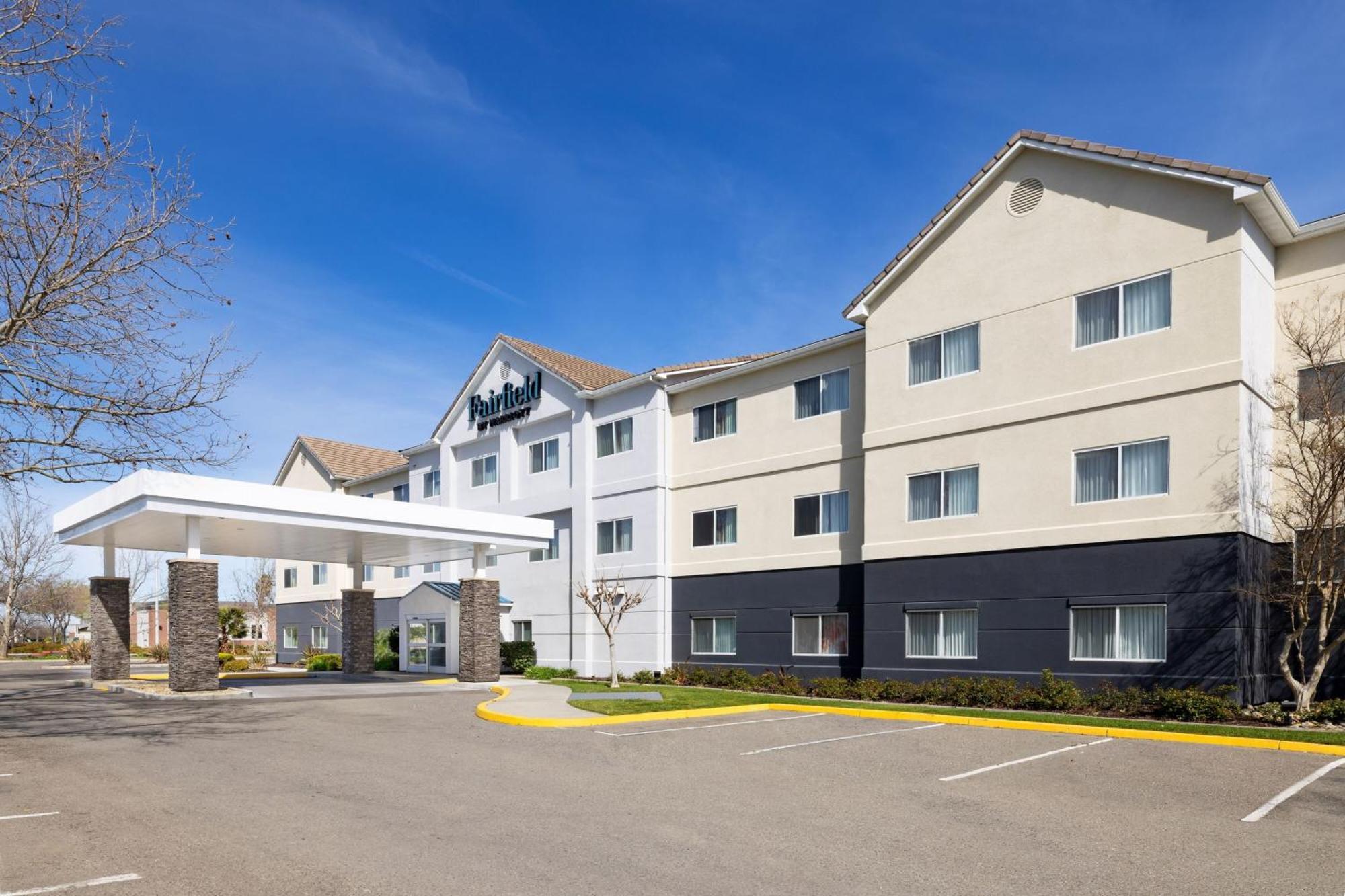 Fairfield Inn By Marriott Tracy Exterior photo