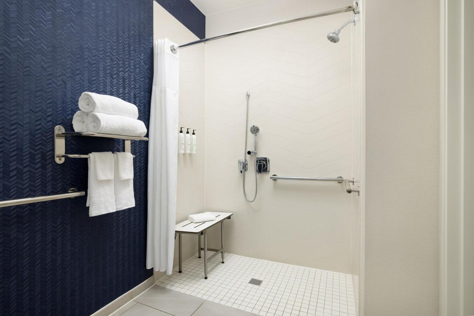 Fairfield Inn By Marriott Tracy Exterior photo