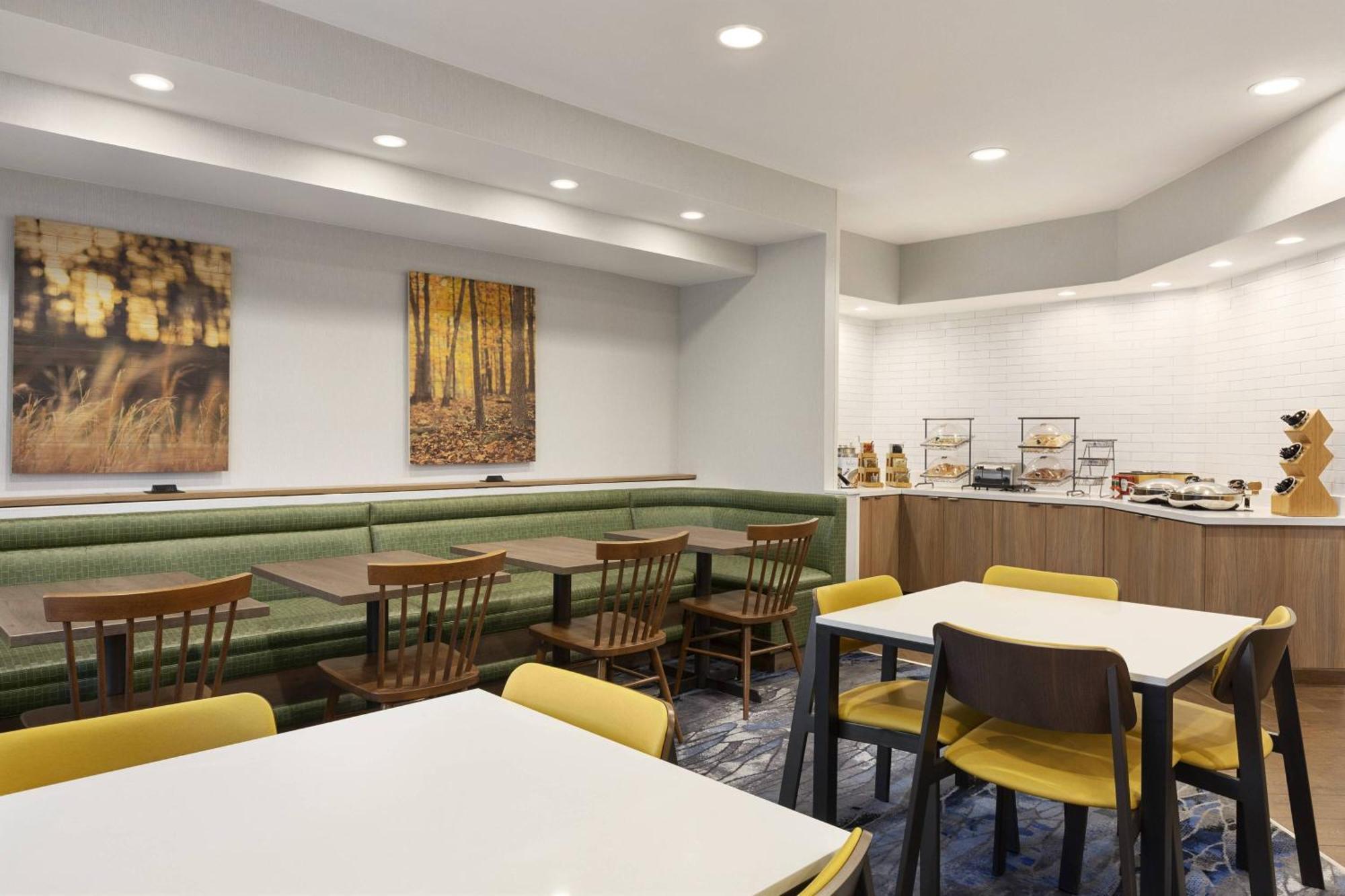 Fairfield Inn By Marriott Tracy Exterior photo